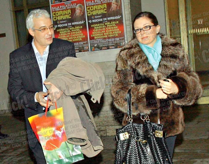 
    Cătălin Crişan şi Alina s-au căsătorit civil în 2010  