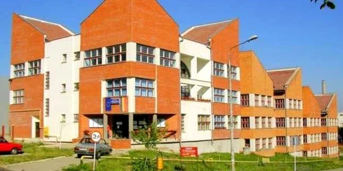 scoala corneliu coposu zalau