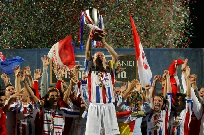 Fotbaliştii Oţelului au cîştigat campionatul în 2011