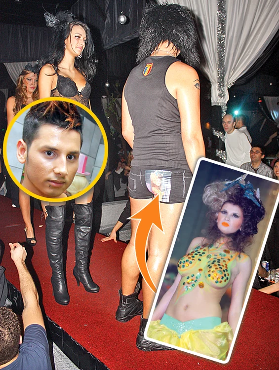 Adrian Pescariu(bulă) e stilistul vedetelor