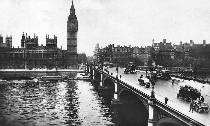 Londra în perioada interbelică (© delcampe.net)