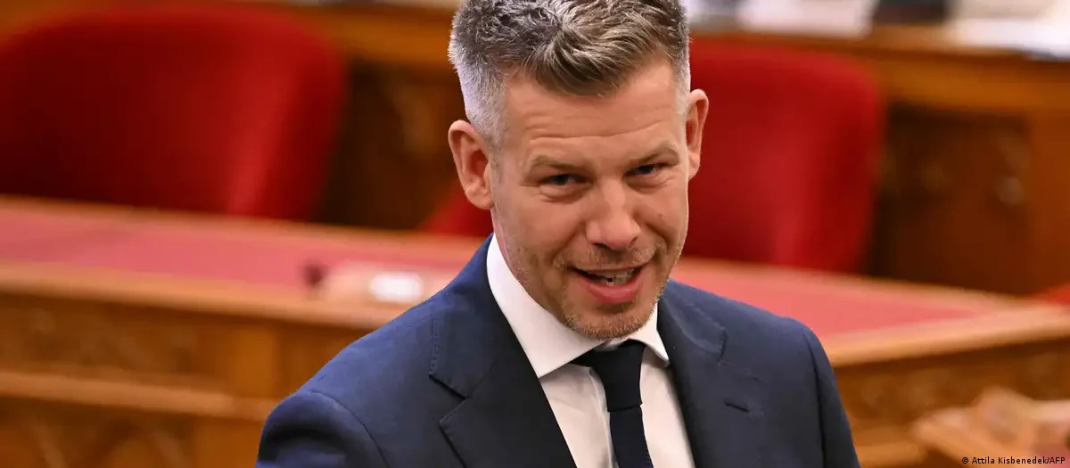 Noul premier ungar dă de gol luxul sistemului Orban