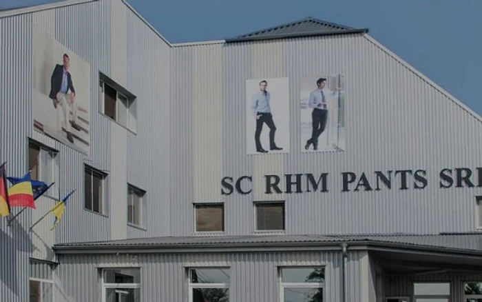 Fabrica ce va fi închisă, RHM Pants, era destinată producţiei de pantaloni clasici