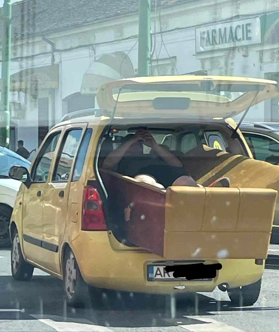 Imaginea a fost postată pe grupurile de trafic din Arad SURSA Facebook 