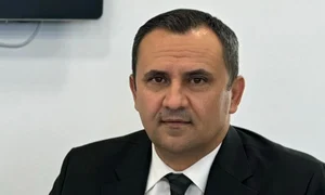 adrian nica foto facebook George Sergiu Niculescu png