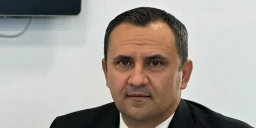 adrian nica foto facebook George Sergiu Niculescu png
