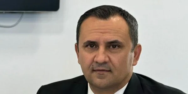 adrian nica foto facebook George Sergiu Niculescu png