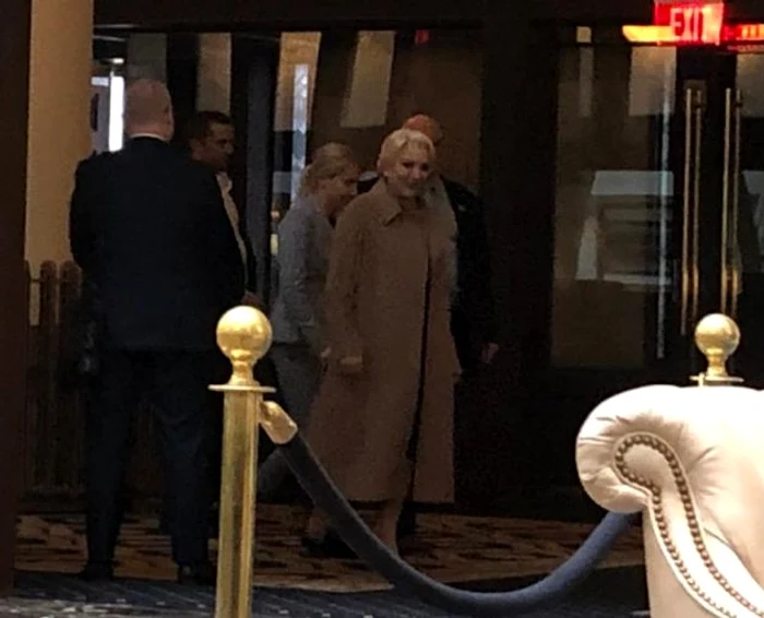 dancila la un trump hotel din washington foto Zach Everson