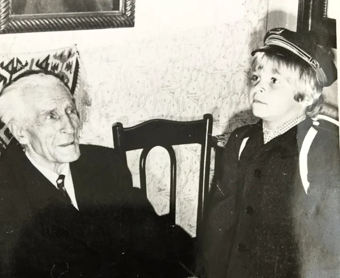 Ilie Lazăr şi nepotul său Ion Andrei Gherasim Arhivă personală