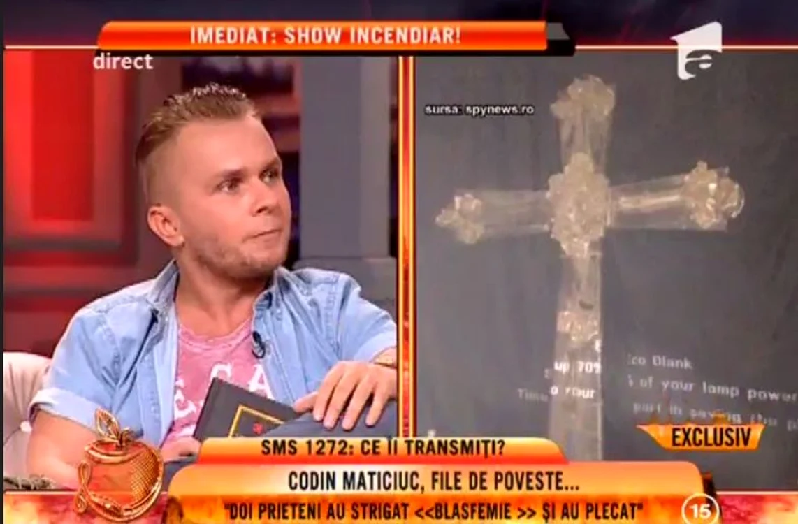 Crucile au fost un element de decor abundent la petrecerea lui Codin