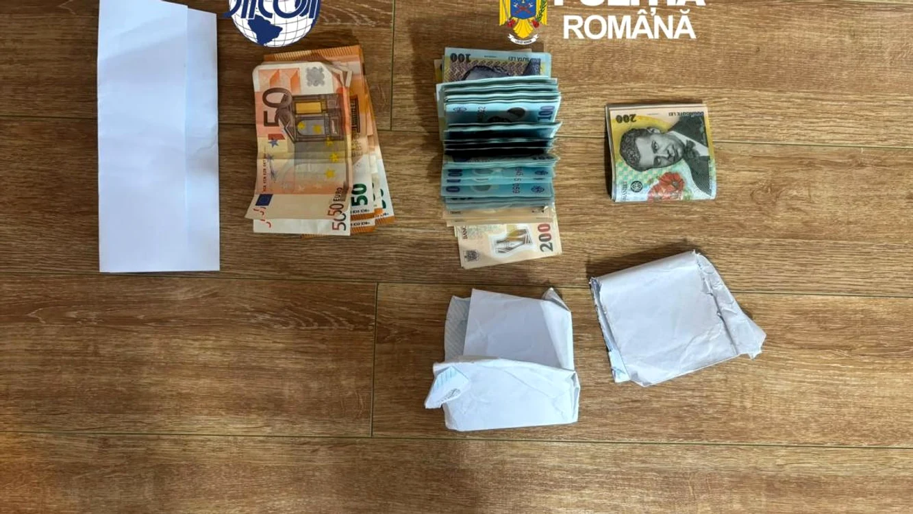 Percheziții la Casa de Pensii București într-un dosar de fraudă.