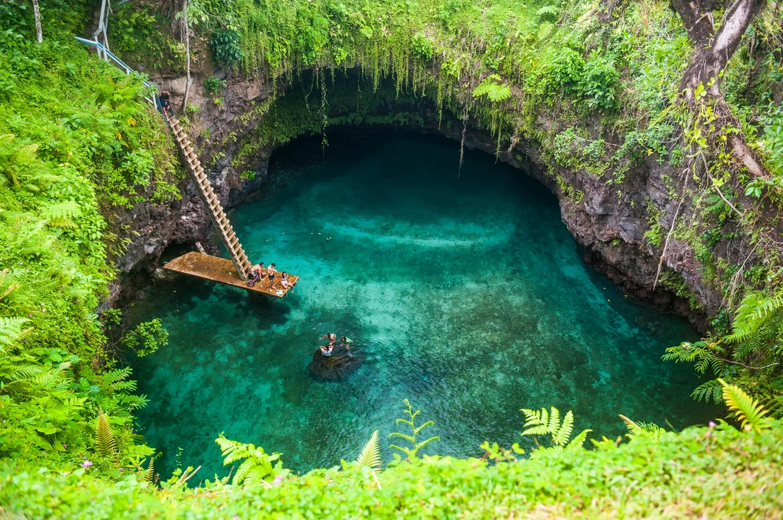 Piscina naturală To Sua a fost creată prin eroziune vulcanică