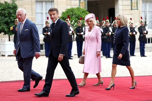 Camilla și Charles, întâmpinați de soții Macron, Getty