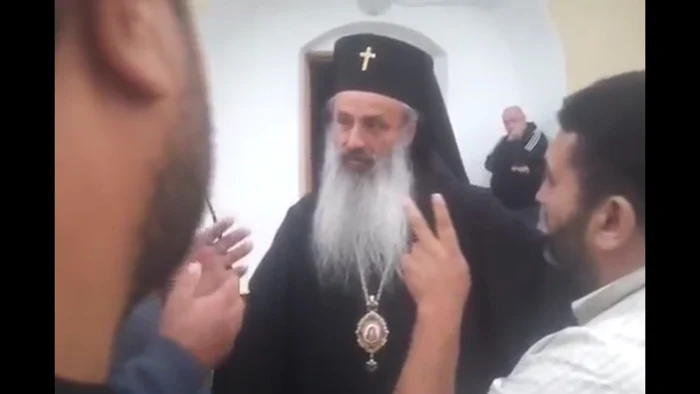 IPS Teofan, Mitropolitul Moldovei şi Bucovinei, faţă în faţă cu antiecumeniştii.