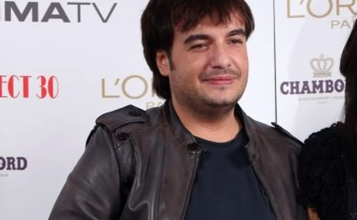 
    Răzvan Ciobanu  