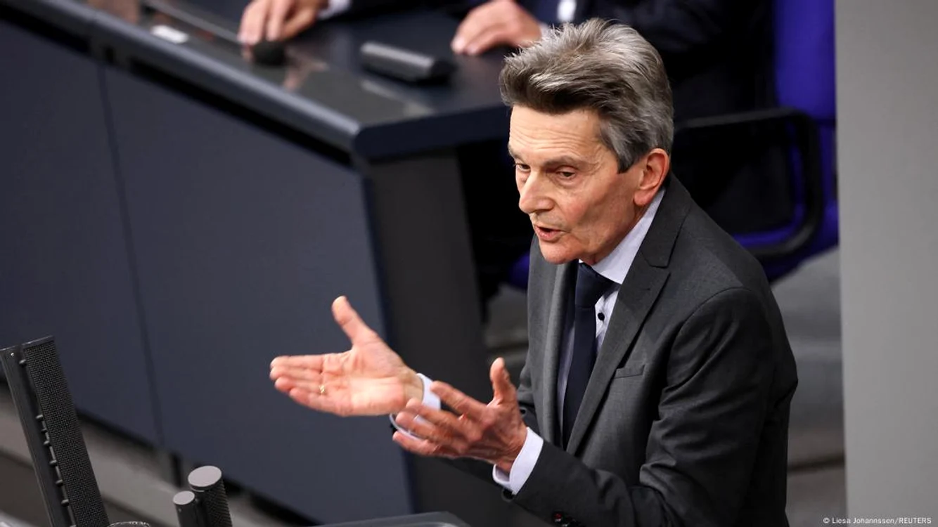 Liderul grupului parlamentar social-democrat Rolf Mützenich