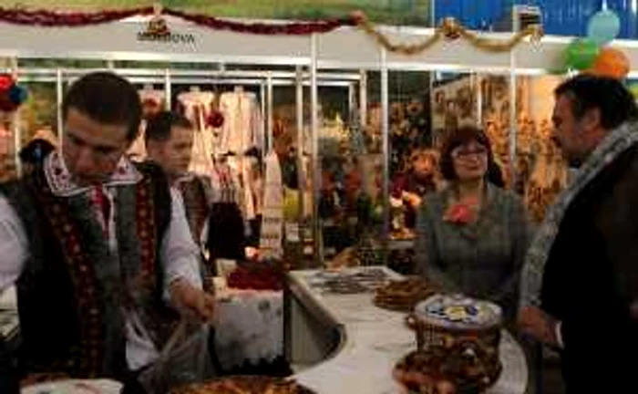 Standul Republicii Moldova la Iarmarocul caritabil de iarnă, 2011 