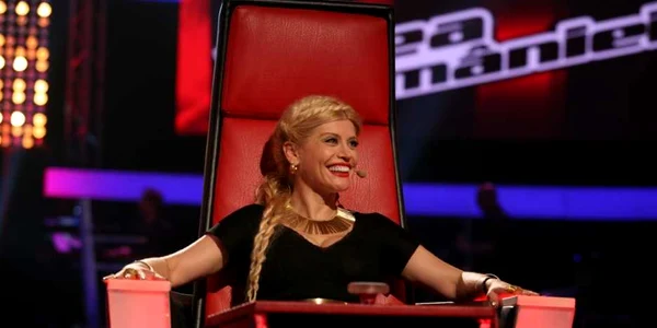 loredana foto pro tv