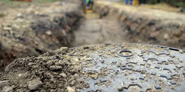 În sectorul 2 nu vor mai exista până la sfârşitul anului străzi fără apă, canalizare şi sistem rutier