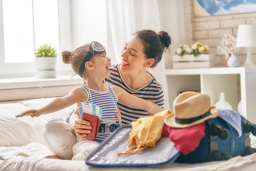 Povestea, mai mult  de un story pe Instagram. Scriitoarea Ana Barton îi învață pe copii cum să creeze povești autentice