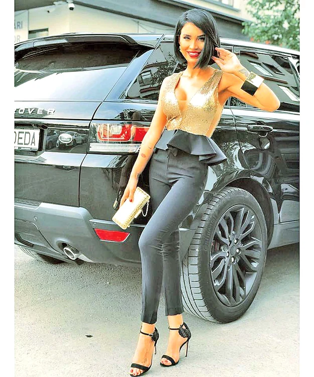 Adelina Pestriţu, vedetă tv, maşină de 100.000 €