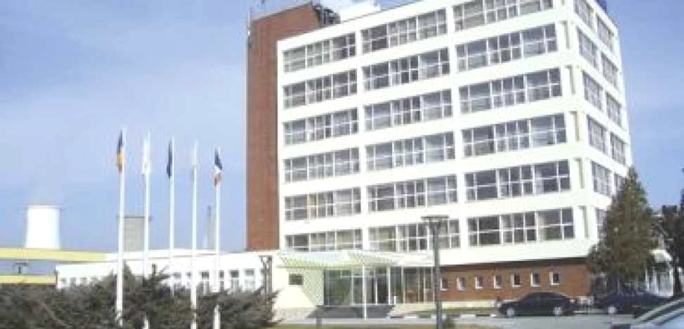 Guvernul a aprobat conversia în acţiuni a datoriilor Oltchim către AVAS
