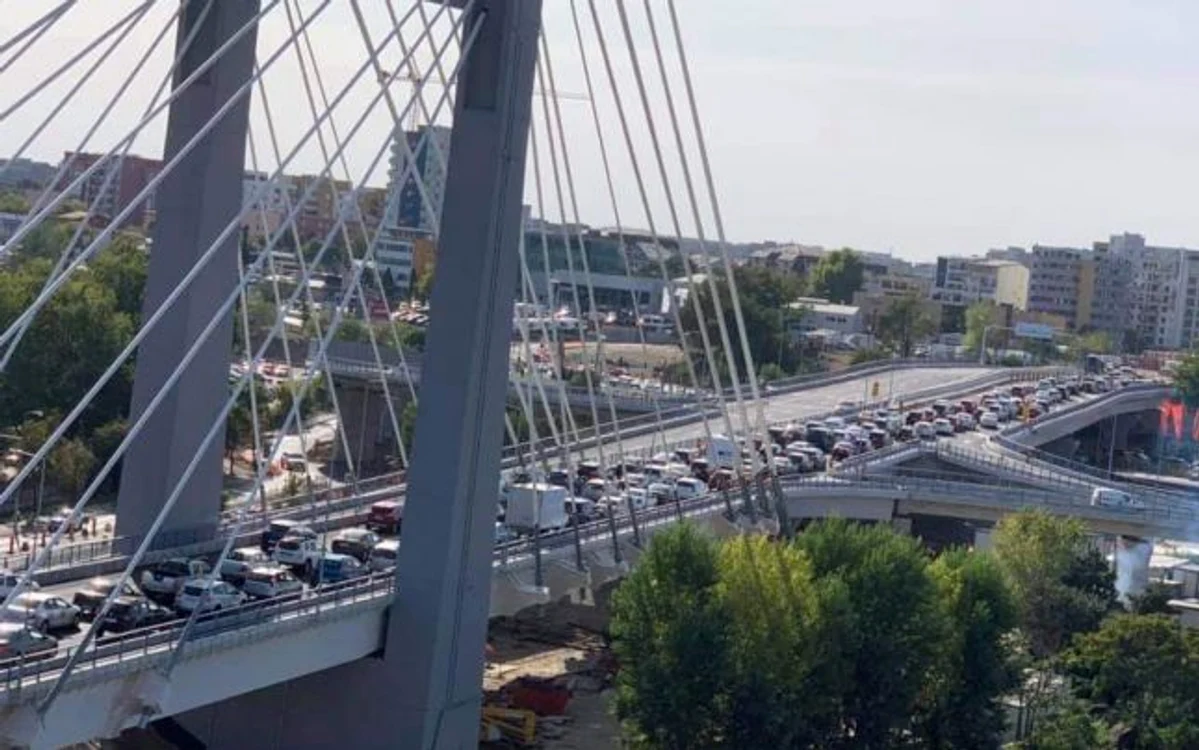 Pasajul Ciurel FOTO peundemerg.ro