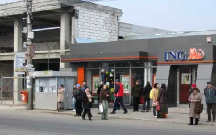 Ploieşti: Staţiile RATP vor fi acoperite