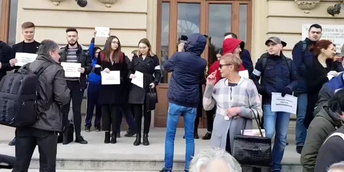 5c8a357e445219c57e3bd9a0 jpg