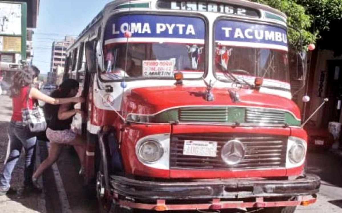 Aşa arată autobuzele din Asuncion