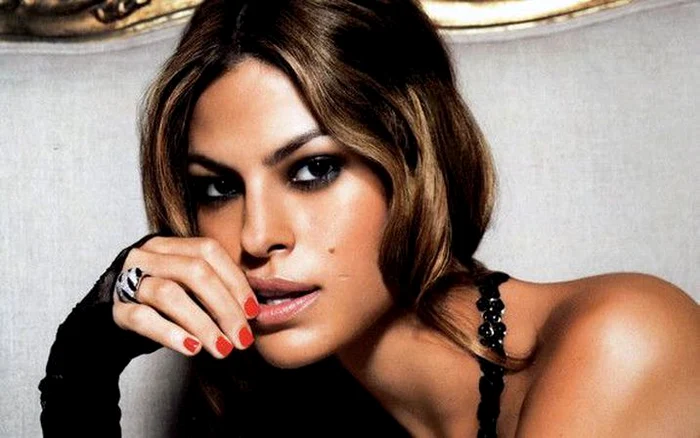 
    Eva Mendes  