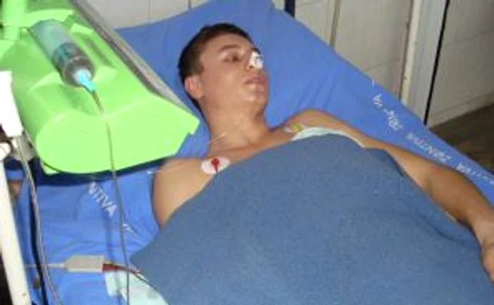 Tânărul a ajuns pe patul de spital Foto: Adrian Obreja