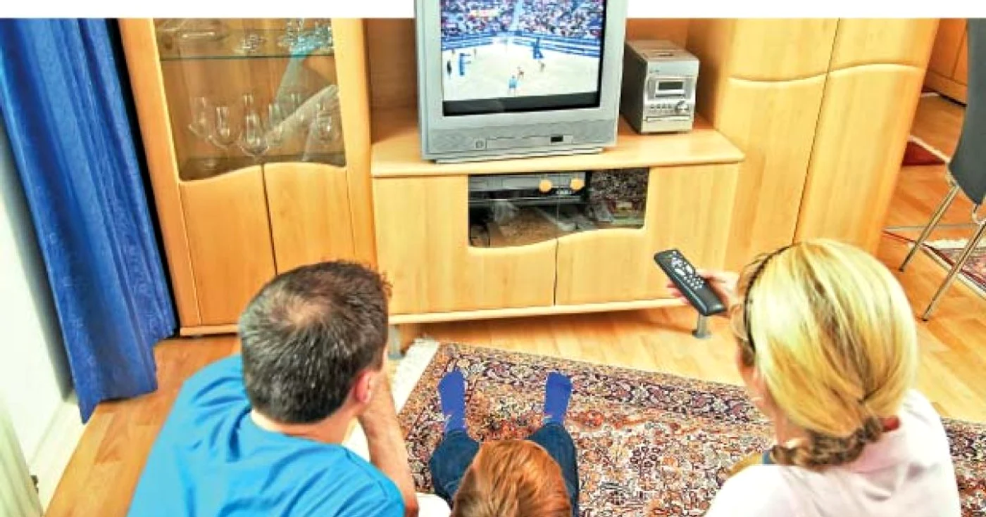 Românii preferă să-și  petreacă timpul liber în casă,  cu familia  