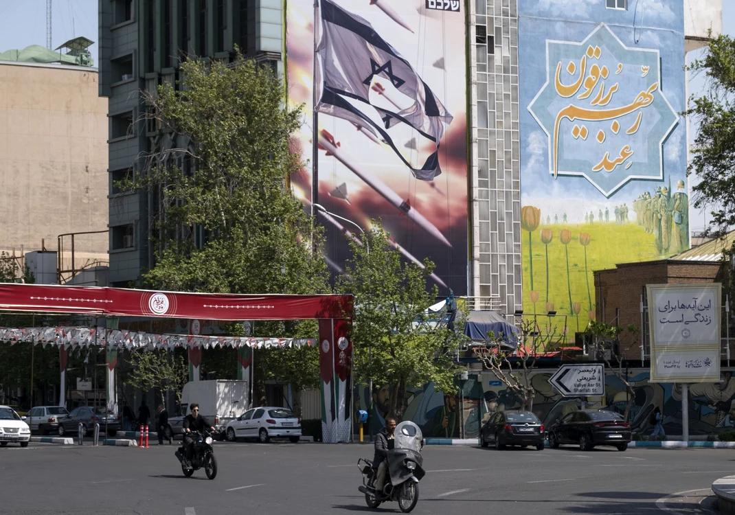 Iranul se laudă în fața populației cu atacul asupra Israelului