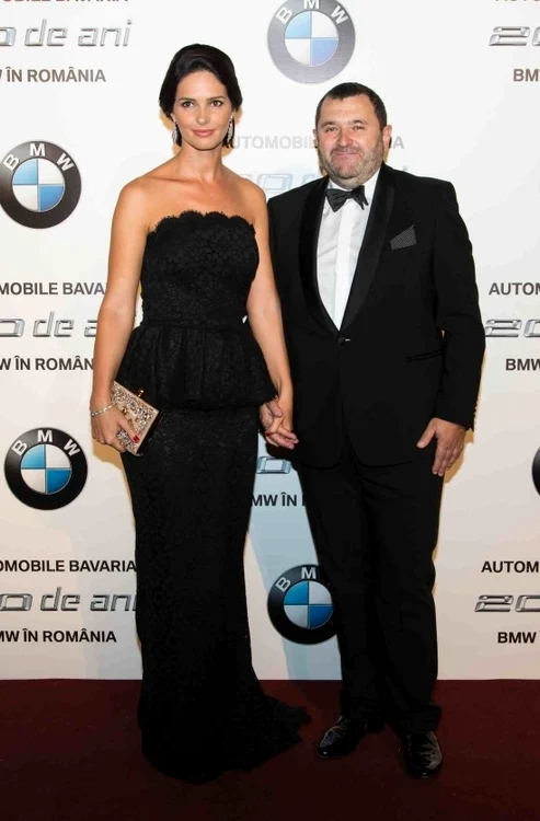 Veronica Usatîi și Michael Schmidt sunt mereu împreună la evenimentele mondene