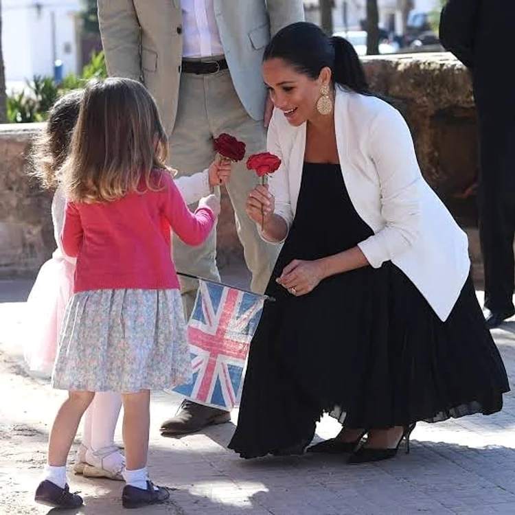 
    Fetița cuplului Harry și Meghan este menită să ajungă în lumina reflectoarelor? @Instagramclickpentrufemei.ro  