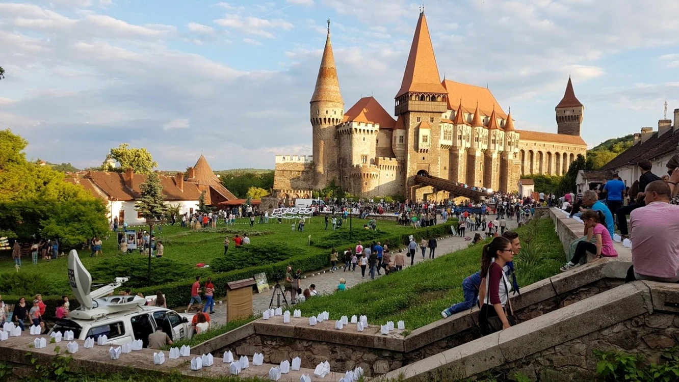 castelul corvinilor