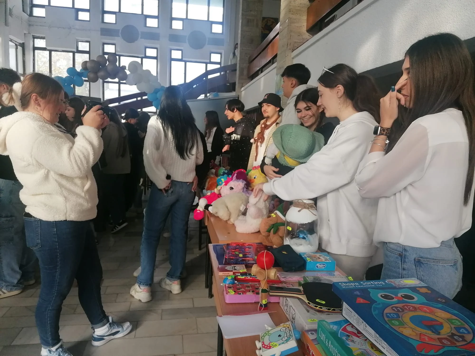 Afecțiunea severă care amenință adolescenții. O familie s-a trezit brusc într-o situație disperată: „Cea mai rapidă evoluție pe care am văzut-o”