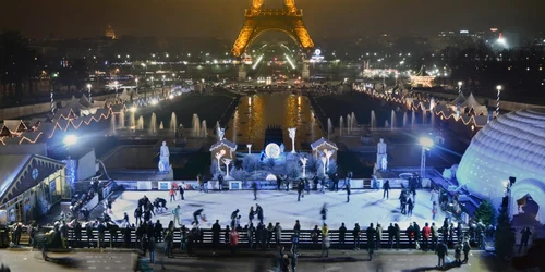 paris craciun iarna FOTO shutterstock