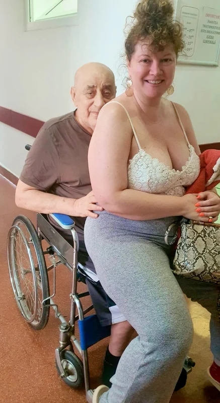 Oana și Viorel Lis, la spital. Sursă: Facebook