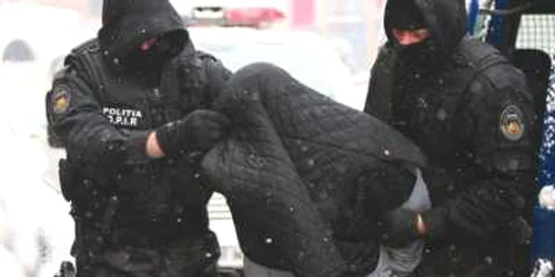 Poliţiştii au reuşit să prindă un infractator