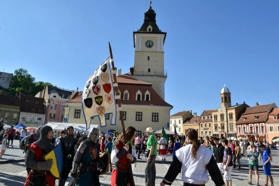 .Evenimentul se va desfăşura în Piaţa Sfatului.FOTO Primăria