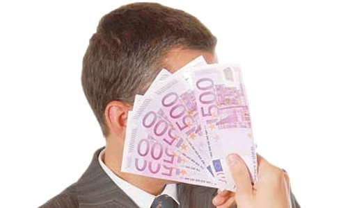 7 act shutterstock barbat bani jpeg