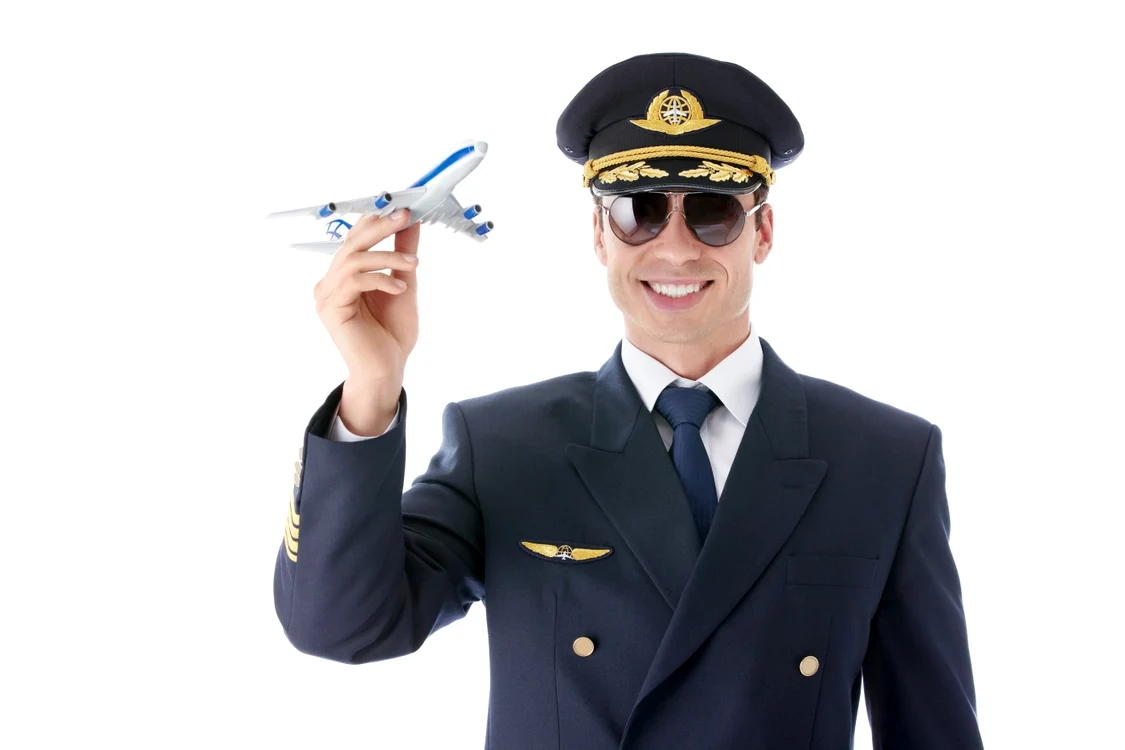Piloţii, printre cel mai bine plătiţi angajaţi din ţară