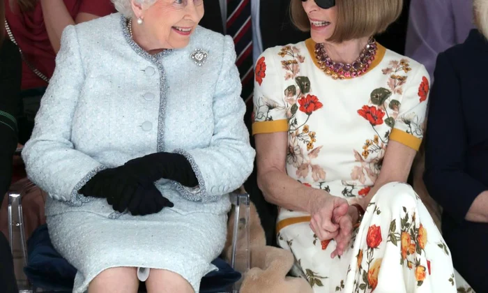 elisabeta si anna wintour gettyimages 921522746 jpg jpeg