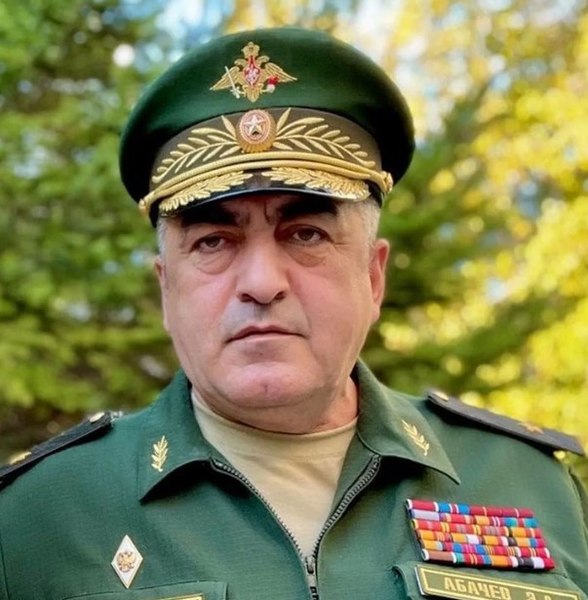 General rus, grav rănit după ce ucrainenii au atacat un convoi în Kursk
