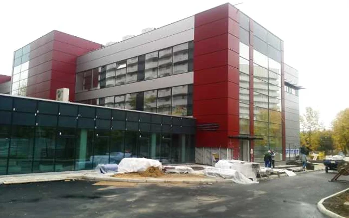 Blocul chirurgical de la Spitalul Clinic Republican a fost finisat doar pe dinafară FOTO Andrei Rizescu