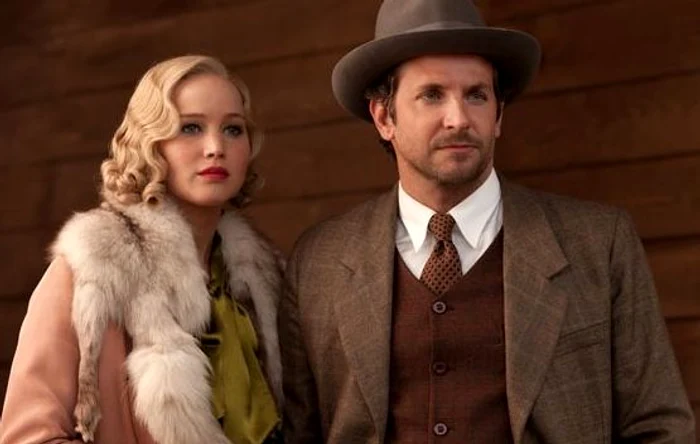 Ana Ularu (stânga), alături de Jennifer Lawrence (mijloc)Captură Prima TV