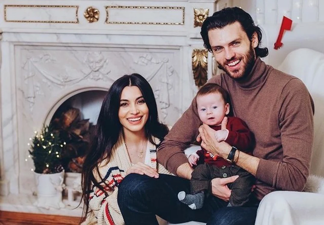 Lili Sandu și Silviu Țolu sunt părinții unui băiețelfoto: arhiva personală/Instagram