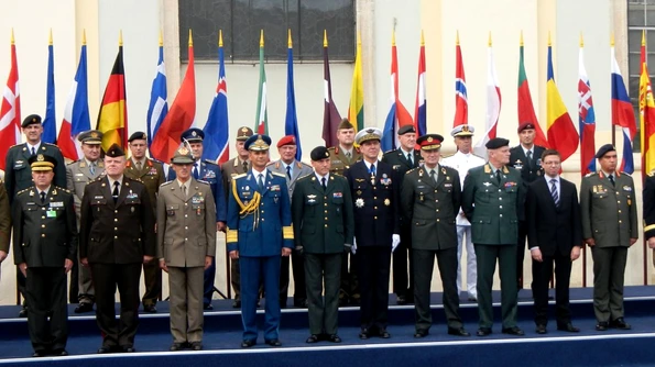 Dezbatere «Historia»: 70 de ani de NATO Marile confruntări pe care le a câștigat / VIDEO jpeg